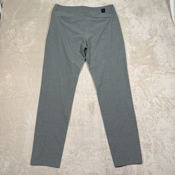 Vuori Aim Pants Men's Size 32x32 Gray Chino Performance Stretch Lightweight V431 - Picture 5 of 7